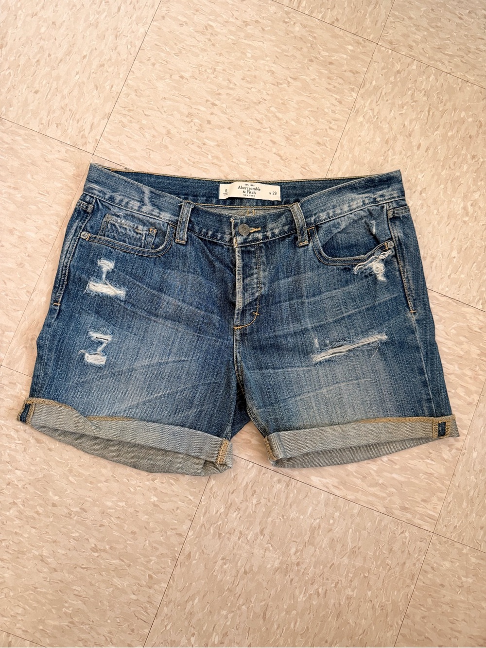 Abercrombie & Fitch Distressed Cuff Denim Jean Shorts Women Size 8/29 Cotton